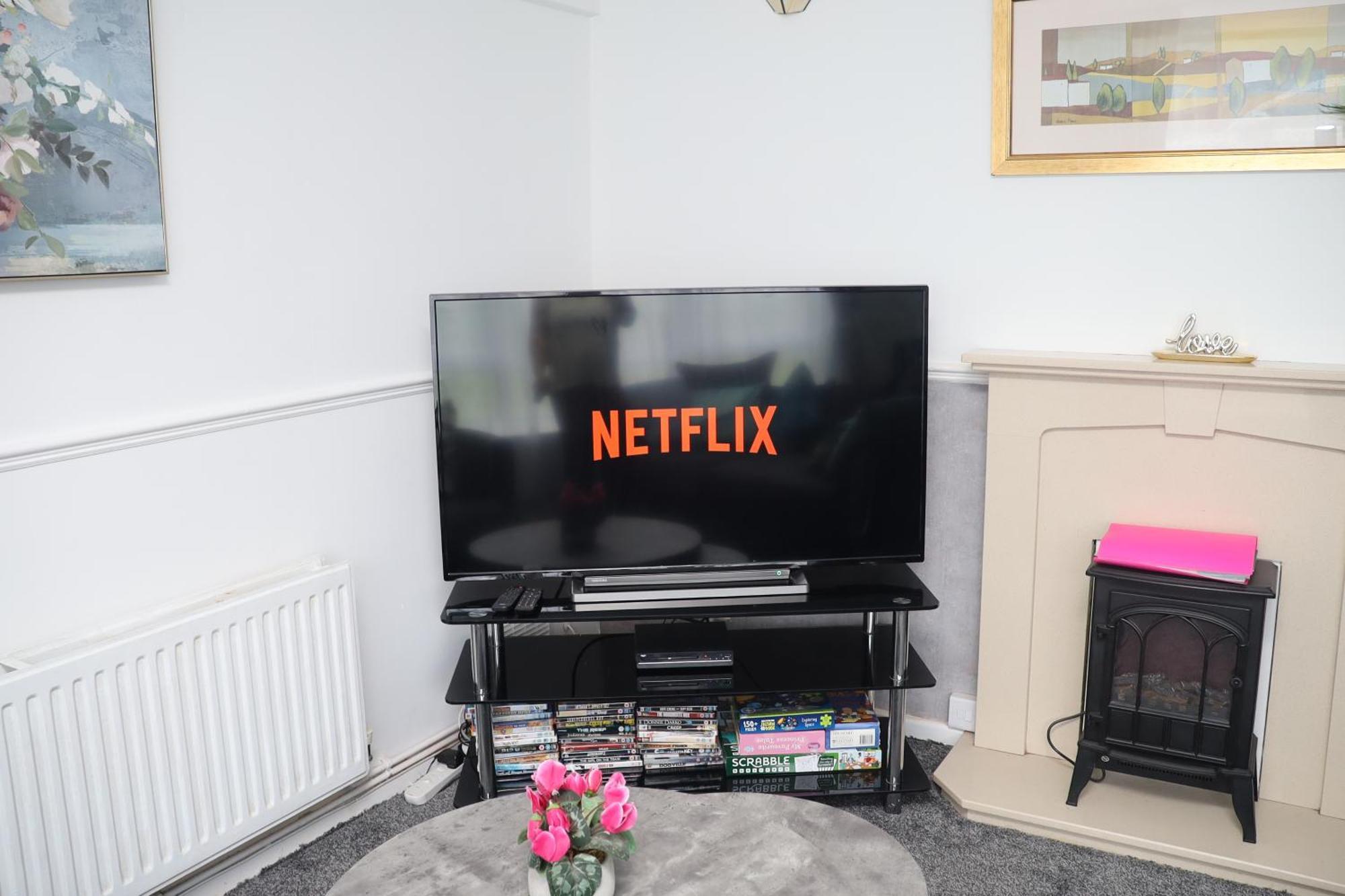Superb 3 Bedroom Flat In Stafford Exterior photo